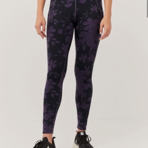 Pact Organic Cotton Pocket Leggings in Currant Floral color, size Small - Picture 2 of 7